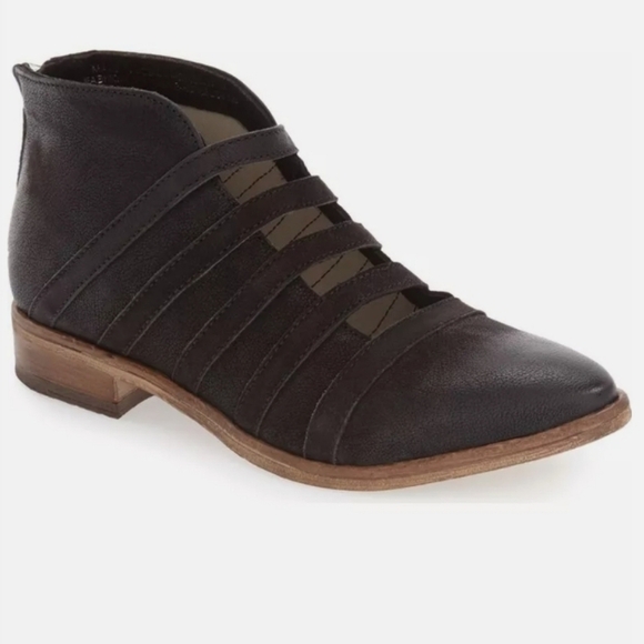 Free People Shoes - Free People Leather Strap Flats